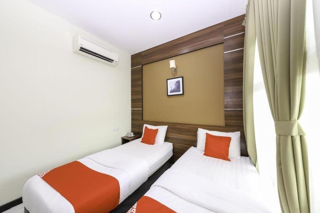 Hotel Meria Shah Alam Exteriör bild