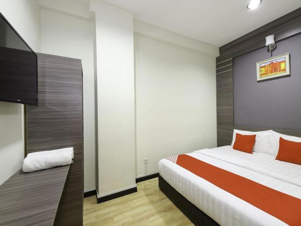 Hotel Meria Shah Alam Exteriör bild