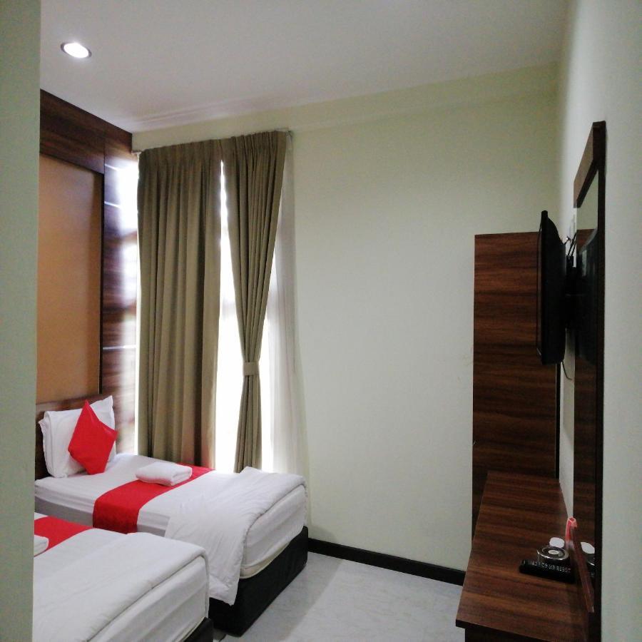 Hotel Meria Shah Alam Exteriör bild