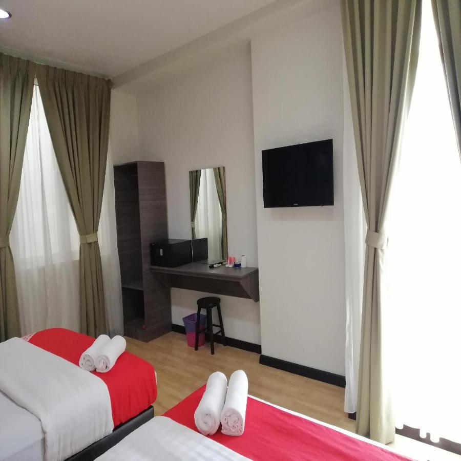 Hotel Meria Shah Alam Exteriör bild